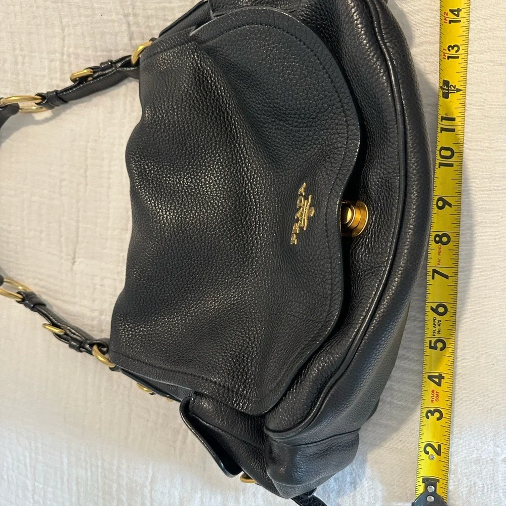 Prada Nero Vitello Daino bag . - Picture 9 of 15